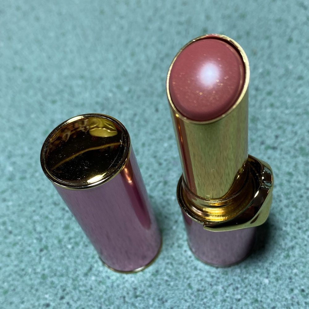 Pat McGrath Nude Venus in Gold & Pink Tube. New without box. Two available. - Picture 2 of 3